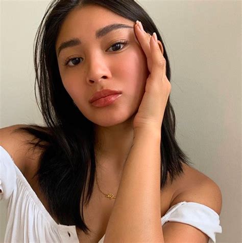 LOOK: Nadine Lustre poses topless in photo